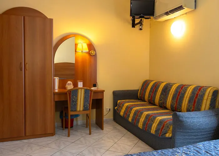 Ξενοδοχείο Ristorante Roma 3*